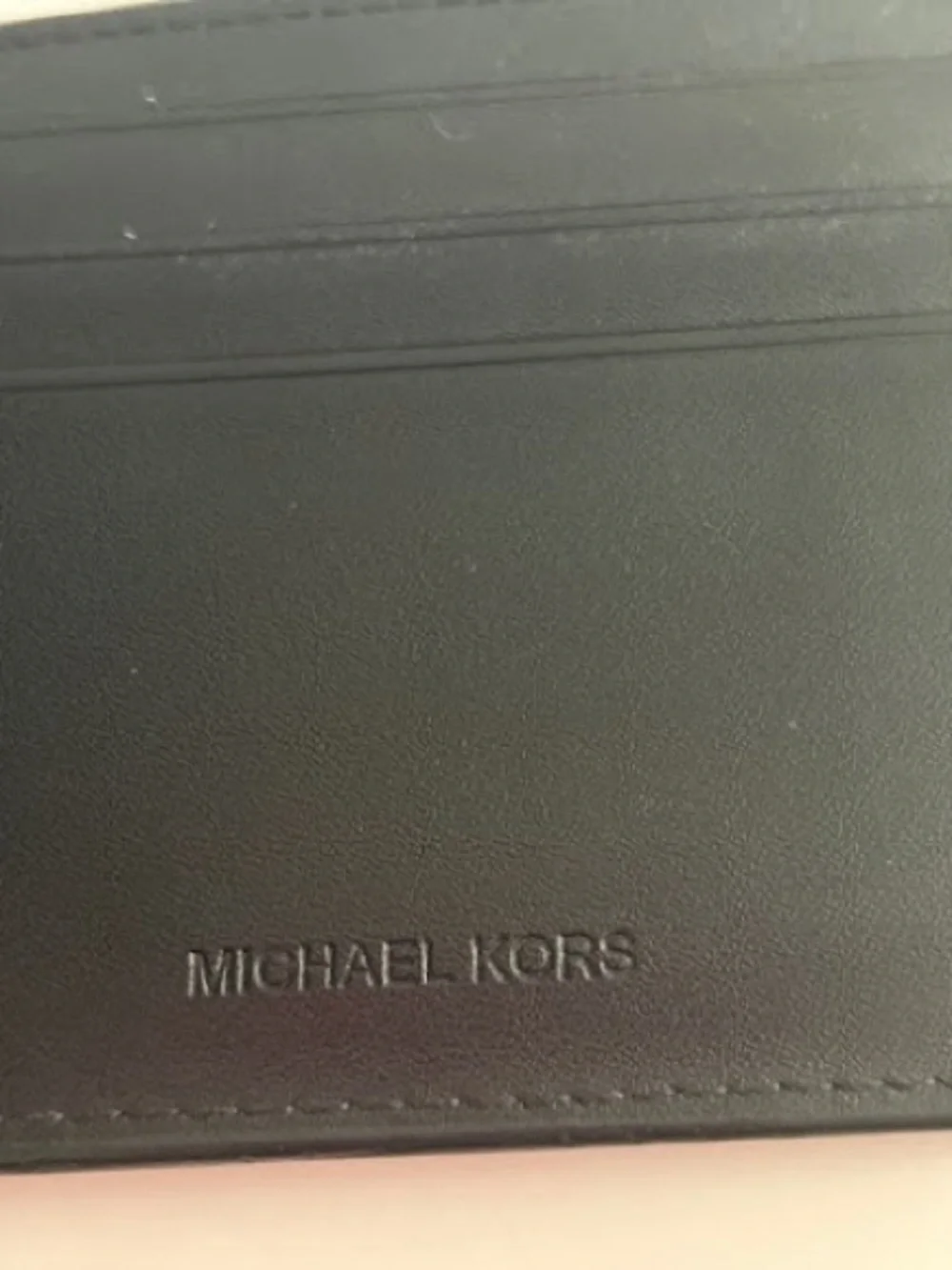 Michael Kors Men's Saffiano Leather Bifold Wallet - Black EXCELLENT CONDITION
